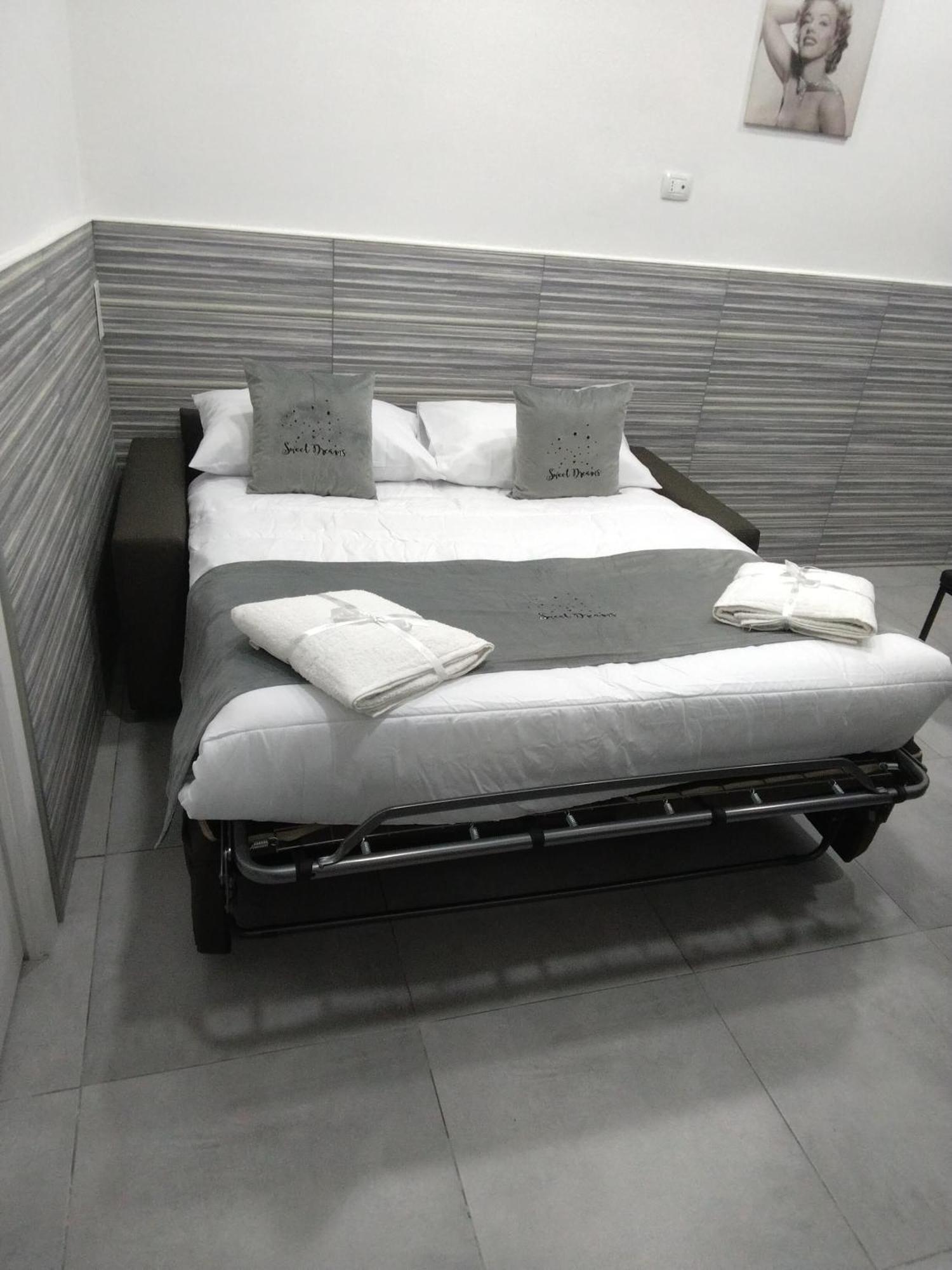 Sweetdreams2 Nápoles Exterior foto